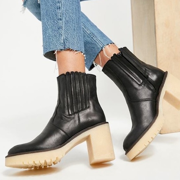 Free People James Chelsea Boot size 6 - Picture 2 of 7